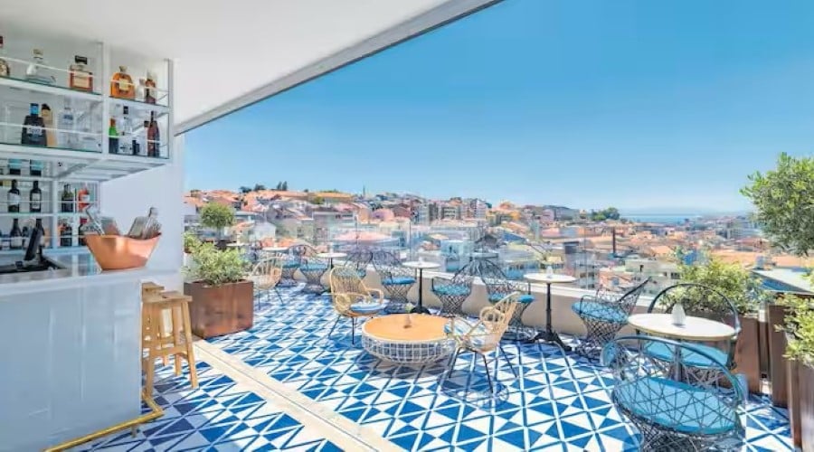 Rooftop Bar, Lisbon Views 3 Nts Chic Stay & Flights