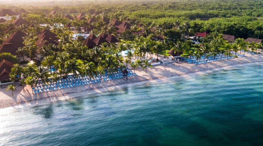 Beachfront Resort, Cozumel Cancun with Flights