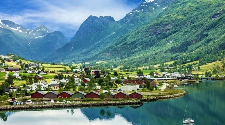 Sail Around the Norweigian Fjords, 7 Nts + Low £75pp Deposit
